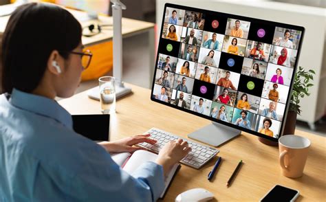 20 fun games to play on Zoom (that won’t annoy your team).